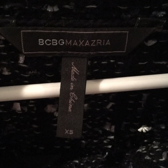 BcBG Cropped Zipp up sweater - Picture 3 of 3